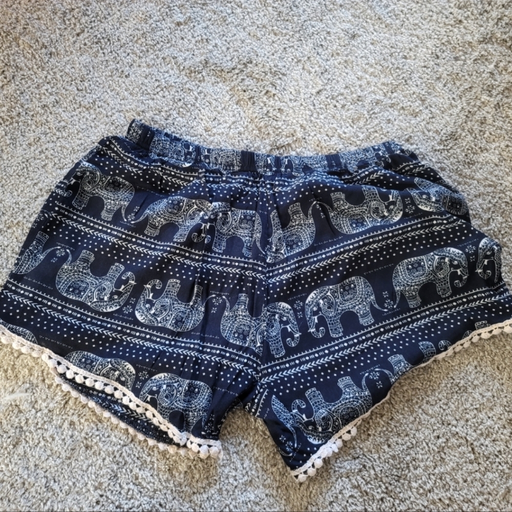 Comfy lounge shorts with elephant print